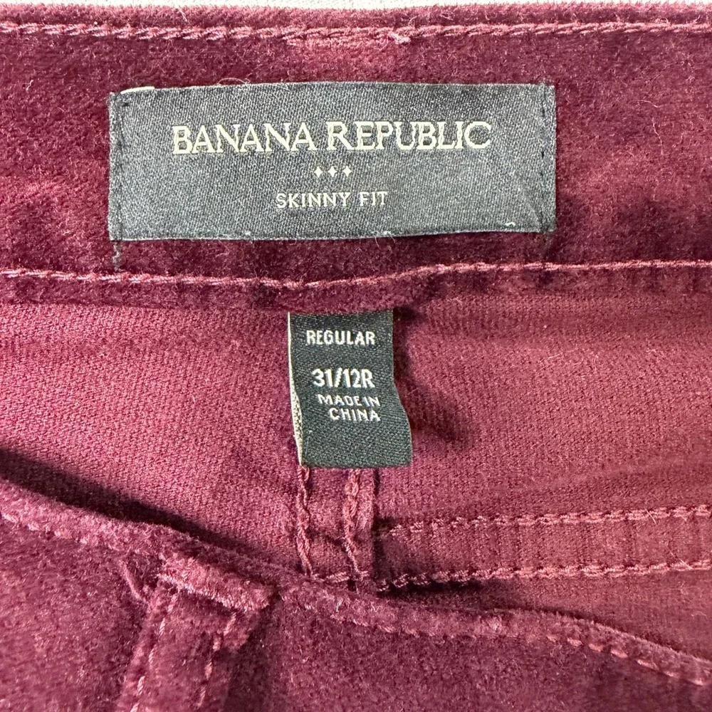 Banana Republic Womens 31/12R Burgundy Velvet Skinny Fit Pants Stretch Holiday